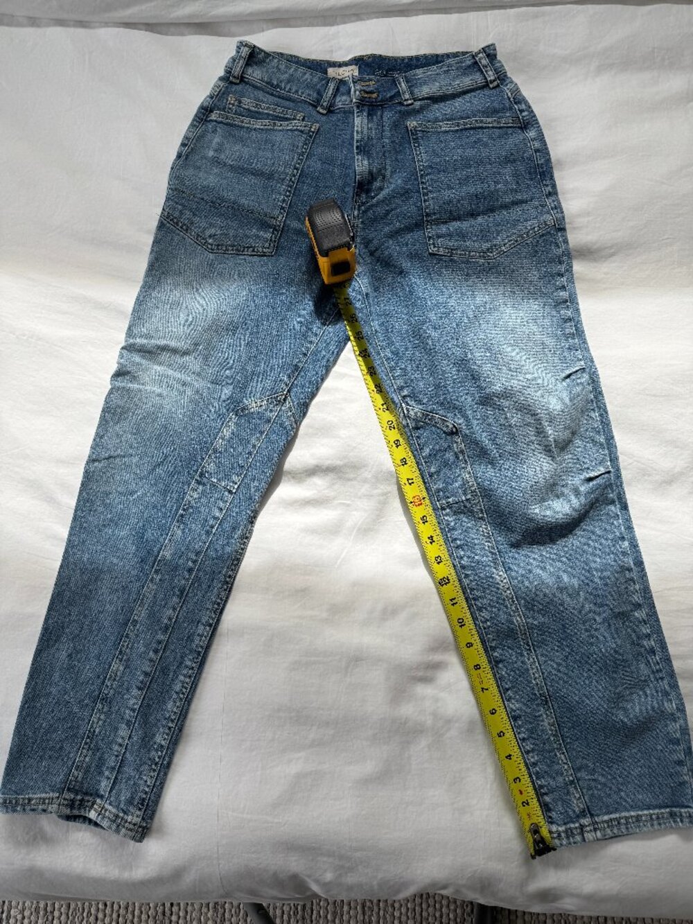 Anthropologie Pilcro Wanderer Mid Rise Relaxed Jeans